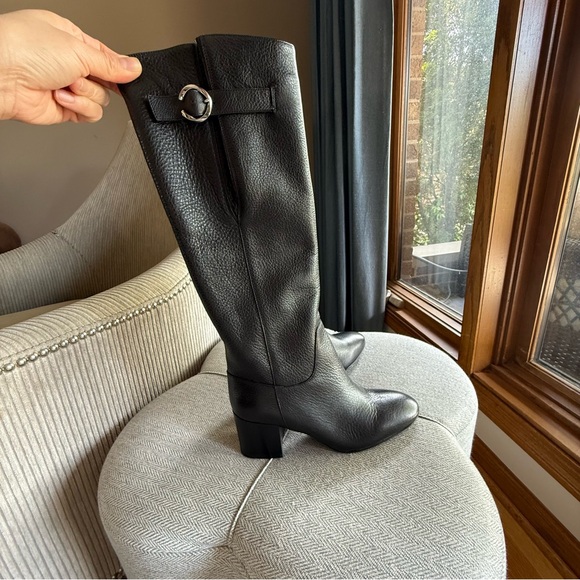 Aquatalia Women's Fabrianna Knee Length Boots, Wide Calf Black Leather. - Picture 1 of 10